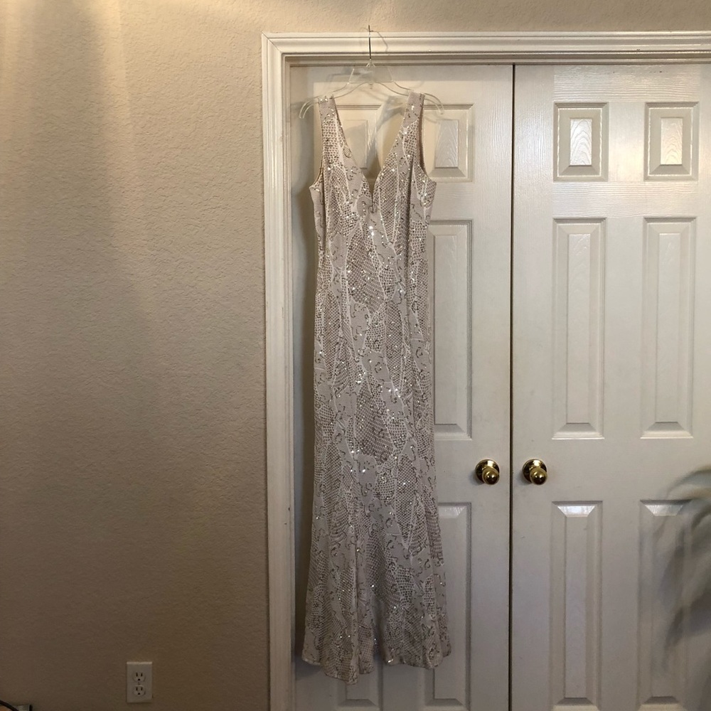 Elegant Cream and Gold Formal Dress